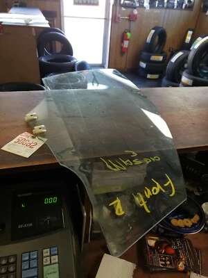 Mazda 3 2005 2006 2007 2008 sedán ventana puerta vidrio lado del pasajero delantero derecho  Foto 1 de 2