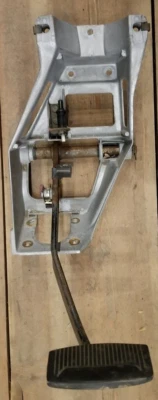 Brake Pedal Asy 1980-86 Ford Truck F150 F250 F350 1986 86 85 84 83 82 81 80 1985 - Image 1 of 4