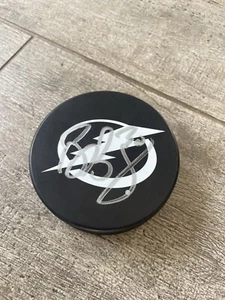 Ben Bishop Tampa Bay Lightning NHL signed hockey puck - Picture 1 of 4
