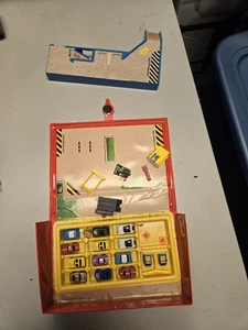 Vintage Micro Machines Service Station Playset Carry Case Galoob w/ Cars - Picture 1 of 10