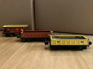 Lionel O-27 Trains & Marx 554 O-27 Scale (Lot Of 3) - Picture 1 of 13