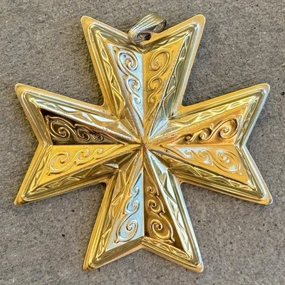 Reed & Barton • Adorno Cruz Navidad • Plata de Ley (1977) Tono Dorado Foto 1 de 2