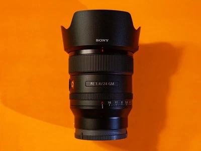 🔥LikeNew Sony E-mount FE 24 мм F1.4 GM объектив, УФ-фильтр, в коробке, версия для США - Изображение 1 из 4