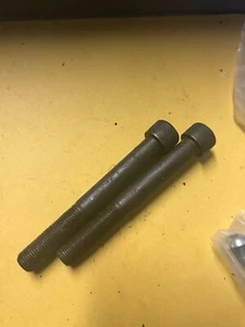 1/2" X 4" UNF SOCKET / ALLEN CAP HEAD BOLTS SCREWS X 2 - Picture 1 of 1