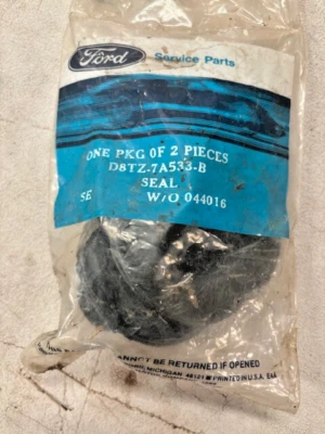 NEW - OEM Ford D8TZ-7A533-B Clutch Rod Boot Seal 1978-1979 Bronco / F150 to F350 - Image 1 of 2