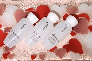 3 Bottles x SULWHASOO SNOWISE BRIGHTENING WATER(Total 90ml) - Picture 1 of 6