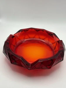 Vintage MCM Viking Ashtray Ruby Red Diamond Point ~ Art Deco Cigar Beautiful - Picture 1 of 6