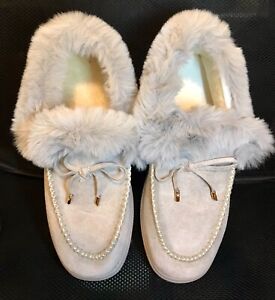 Women’s NEW Lined Slippers Light Grey Large ~ 11.5 x 4 inches Moccasin Style