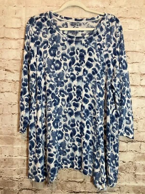 Camiseta deportiva New Directions Top para mujer 2X azul marino tie dye dobladillo asimétrico elástica Foto 1 de 4