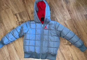 Boys Air Jordan Gray PUFFER THERMA FIT Coat Fleece Lining Size XS NICE! - Picture 1 of 5