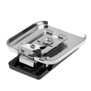 Two Way Belt Clip for Motorola PMMN4013A 4021 Outdoor - Picture 1 of 5