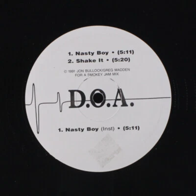 D.O.A.: Nasty Boy / Shake It Not On Label 12" Single 33 UPM Hear! - Bild 1 von 2