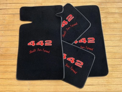 Alfombrillas alfombrillas negras 4 plazas 1978-88 para Oldsmobile Cutlass 442 Foto 1 de 3