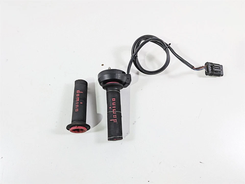 2018 Aprilia RSV4 RR Ride Fly проводная ручка дроссельной заслонки 2D0095 - Изображение 1 из 4