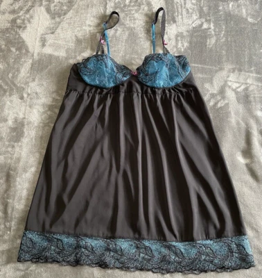 Sexy Babydoll Cosmopolitan Negro Verde azulado Encaje Transparente Cuello en V Lencería Talla L Foto 1 de 4