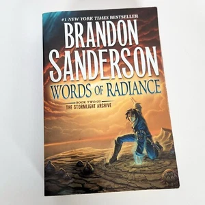Words of Radiance Brandon Sanderson Illustration Stormlight Archive 2 Paperback - Picture 1 of 10