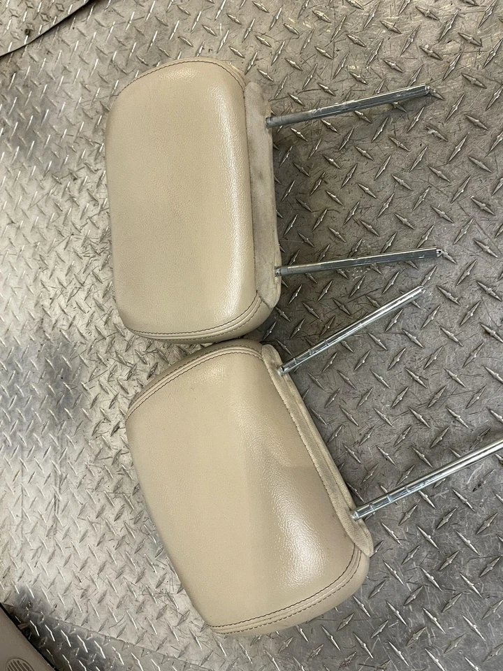 2002-2005 Chevrolet Traillblazer Front Headrest LH RH Oem Tested Foto 1 de 4