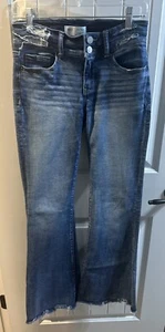 BKE Jeans Womens 25x32 Payton Mid Rise Universal Fit Flare Light Distressed - Picture 1 of 15