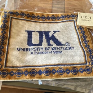 University Of Kentucky Needlepoint Pillow Cover 10x8” College - Picture 1 of 1