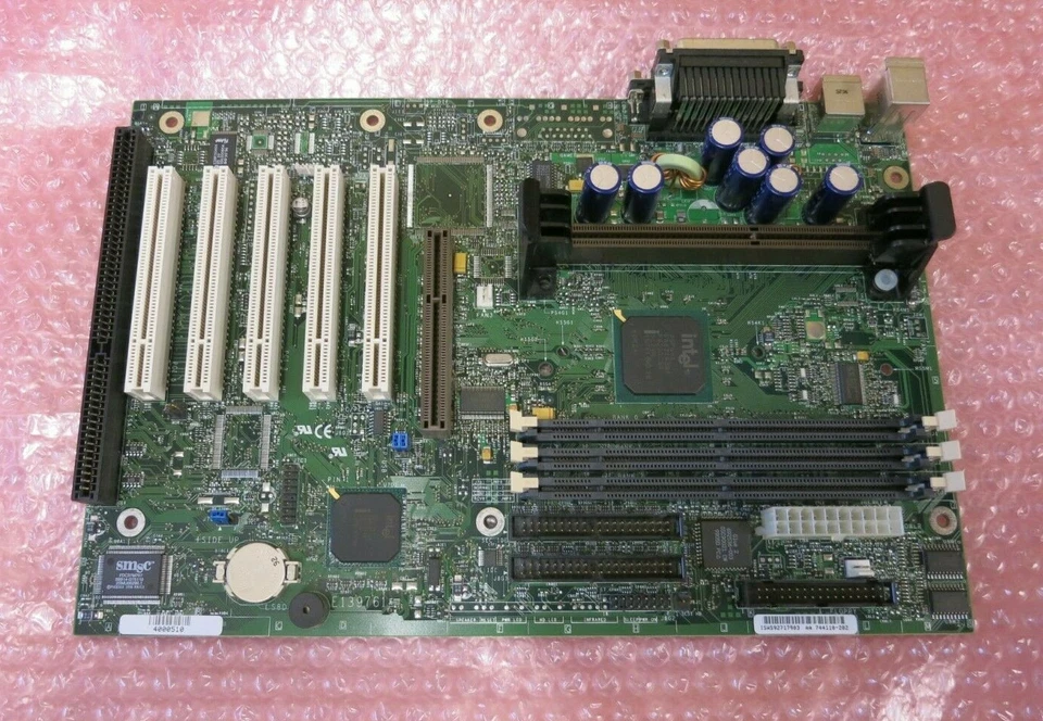 MB Gateway 400510 744110-202 Slot 1 Intel AA Motherboard Card - Image 1 of 4