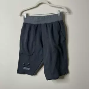 Under Armour Grey Loose Fit Shorts Men's Medium - Picture 1 of 4