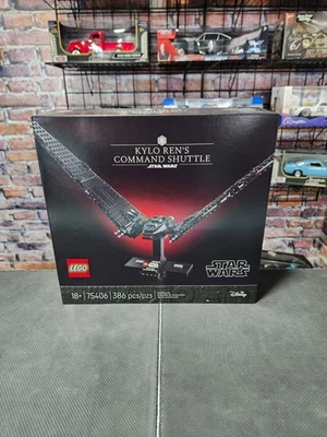 Lego Star Wars Kylo Ren's Command Shuttle - Image 1 of 2