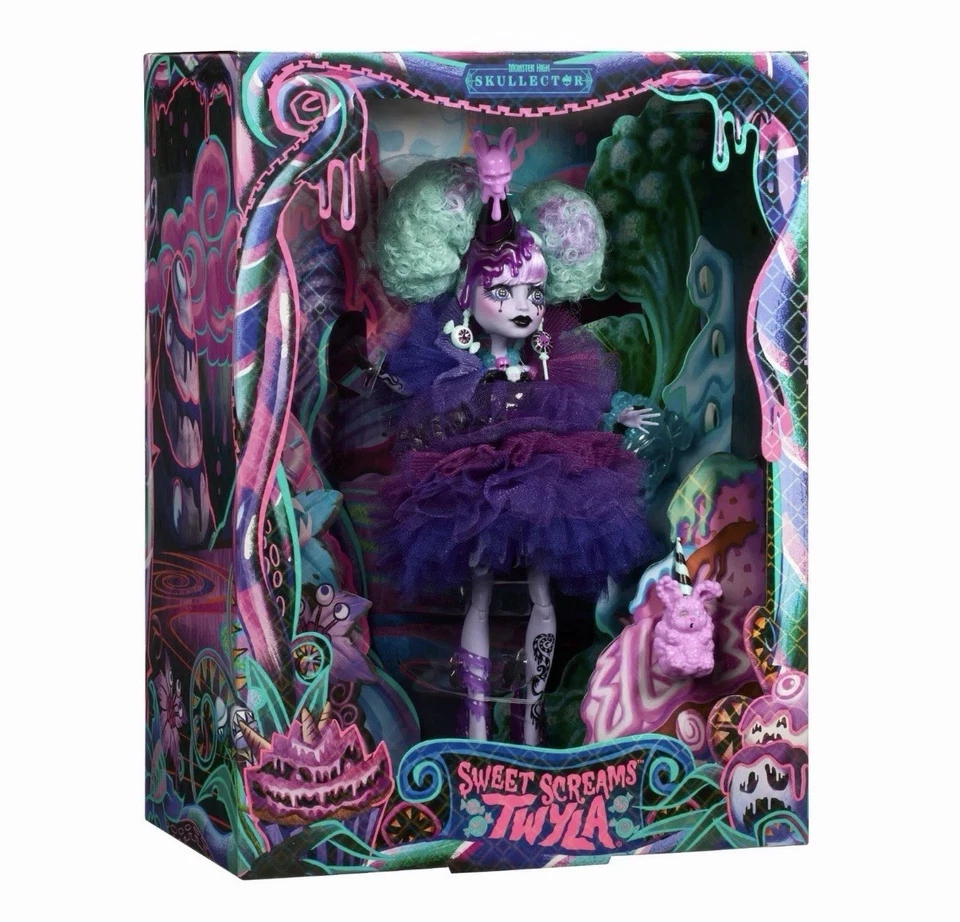 Monster High Sweet Screams Twyla Skullector Doll SDCC Exclusive (Ships Today) - Image 1 of 1