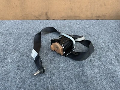 INFINITI M35 M37 M56 Q70 2011-2019 OEM CONJUNTO DE CINTURÓN DE SEGURIDAD CONDUCTOR DELANTERO IZQUIERDO (NEGRO) Foto 1 de 4