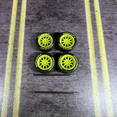 Escala 1/64 Neon Volks Racing CE28 con neumáticos de goma Hot Wheels Matchbox Tomica Foto 1 de 3