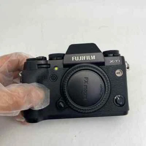Fujifilm Fuji X Series X-T1 16.3MP Mirrorless Digital Camera (Body Only)-90% New - Picture 1 of 7