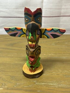 Auténtico tótem águila firmado pintado a mano tallado a Alaska - Imagen 1 de 8