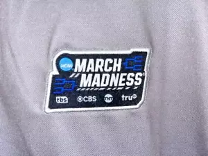 2025 NCAA March Madness Final Four Polo Shirt CBS Sports Florida Gators Pin Hat - Picture 1 of 5