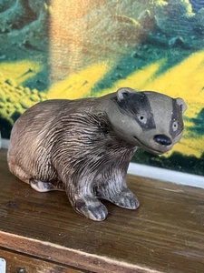 Vintage Poole Pottery Stoneware Large Badger 7" long x 3 1/2" high - Picture 1 of 9