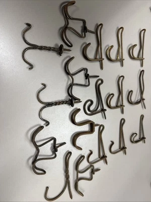 17 VINTAGE FARMHOUSE SCHOOLHOUSE HAT COAT TWISTED WIRE METAL HOOKS ASSORTED - Image 1 of 4