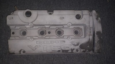 Крышка клапана 1992-2001 Honda Prelude H22 Vtec DOHC - Изображение 1 из 2