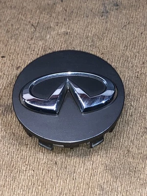 Центральный колпак колеса Infiniti FX35 FX37 FX50 G35 QX70 40342-AU510 OEM серый R2 - Изображение 1 из 4