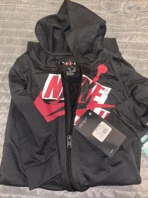 Conjunto de una pieza Jordan bebé talla 18 meses Foto 1 de 3