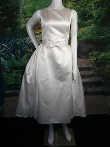 FANCY BRIDAL STORE NY WEDDING GOWN DRESS 4-6 IVORY SHORT TEA POCKETS - Picture 1 of 9
