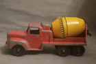 Tootsietoy Cement Mixer Red Yellow Chicago Usa 24 Vintage