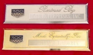 CHRYSLER 300 ""M"" - PLACA DE TABLERO GRABADA PERSONALIZADA - Imagen 1 de 1