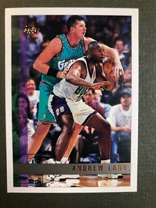 1997-98 Topps #35 Andrew Lang Milwaukee Bucks Basketball Card Nice! - Picture 1 of 4