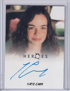 Tarjeta coleccionable autógrafa Heroes Archives 2012 Katie Carr como Caitlin - Imagen 1 de 2