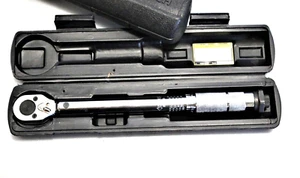 Pittsburgh Professional 1/4" Drive Click Stop Torque Wrench (2696) - Picture 1 of 2