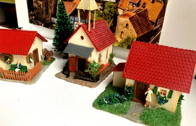 Faller (?) HO Konvolut aus den 70ern  - Ensamble- Fertigmodelle- - Bild 1 von 4