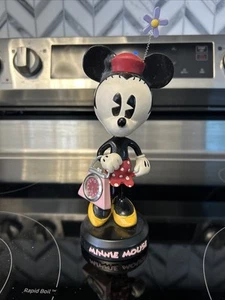 Disney Bobble Time Minnie mit Uhr Geldbörse Figur - Bild 1 von 6