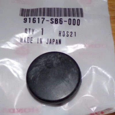 ALMOHADILLA GOMA SOPORTE GUARDABARROS TRASERO HONDA, ATC185, ATC200,ATC200S,ATC250SX,TRX125 Foto 1 de 4