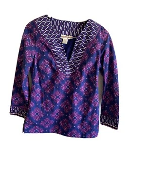 Top VINEYARD VINES ~ Túnica Floral Morada ~ Cremallera Lateral ~ Busto de 2 ~ 36" ~ Usado en Excelente Condición ~ ¡Impresionante! Foto 1 de 4