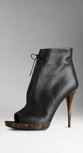 Burberry Jenkin Leather Ankle Boots Black Size 5 Designer Authentic Heels - Picture 1 of 2