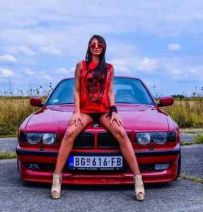 ALERÓN DELANTERO BMW SERIE 7 E38 ASPECTO ALPINA. - Imagen 1 de 5
