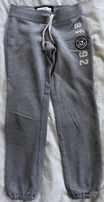 Детские тренировочные штаны Abercrombie для девочек серого цвета размер S - Изображение 1 из 4